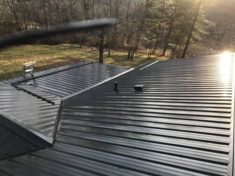 Slide of Thomas Roofing And Contracting