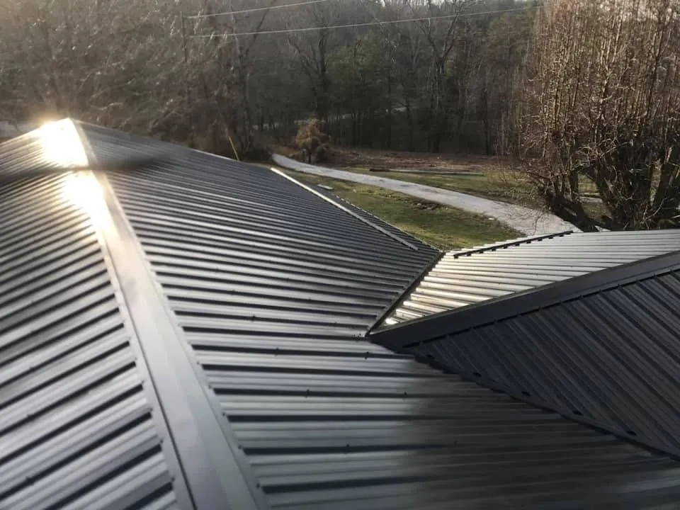 Slide of Thomas Roofing And Contracting