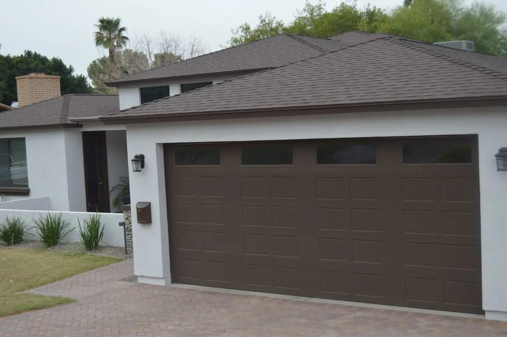 Slide of Thomas Roofing