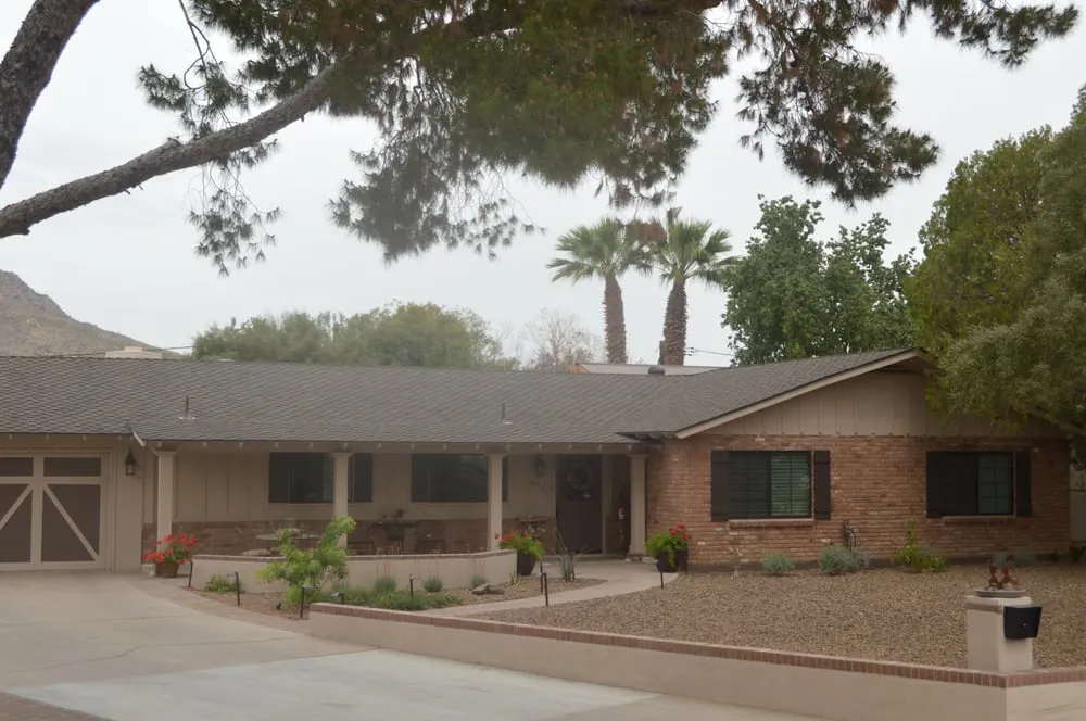 Slide of Thomas Roofing