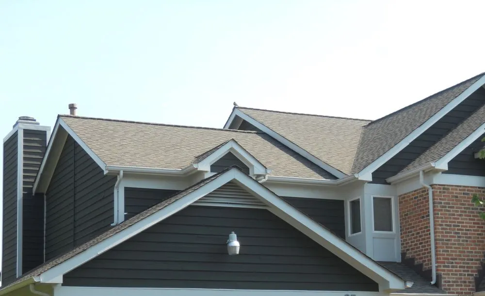 Slide of Thomas Roofing