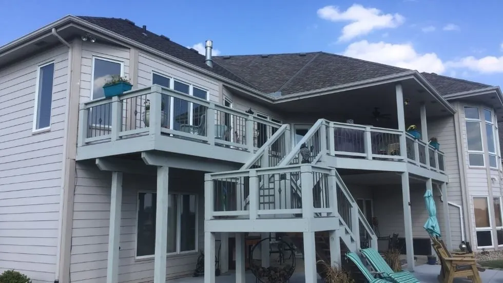 Slide of Thompson & Thompson 3rd Generation