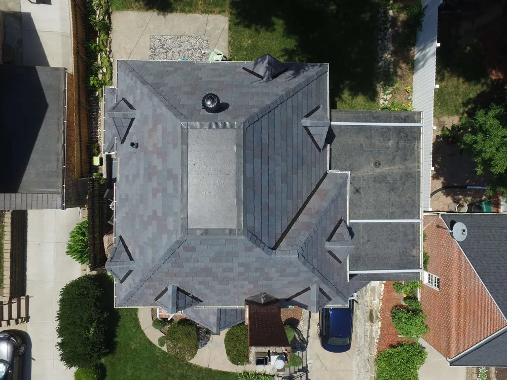 Slide of Thompson & Thompson 3rd Generation