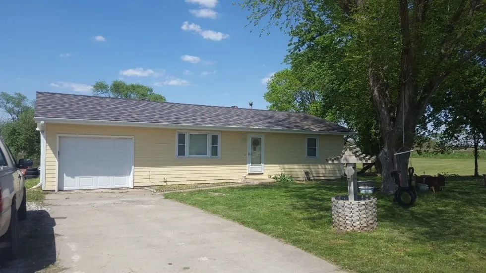 Slide of Thompson & Thompson 3rd Generation