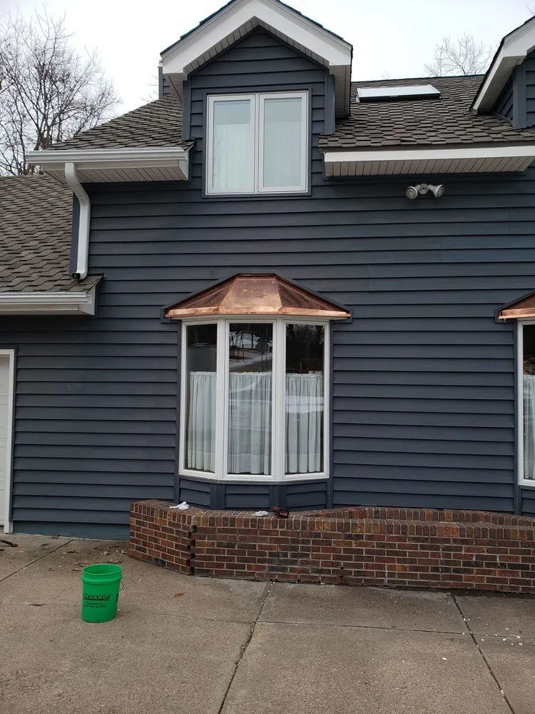 Slide of Thompson & Thompson 3rd Generation