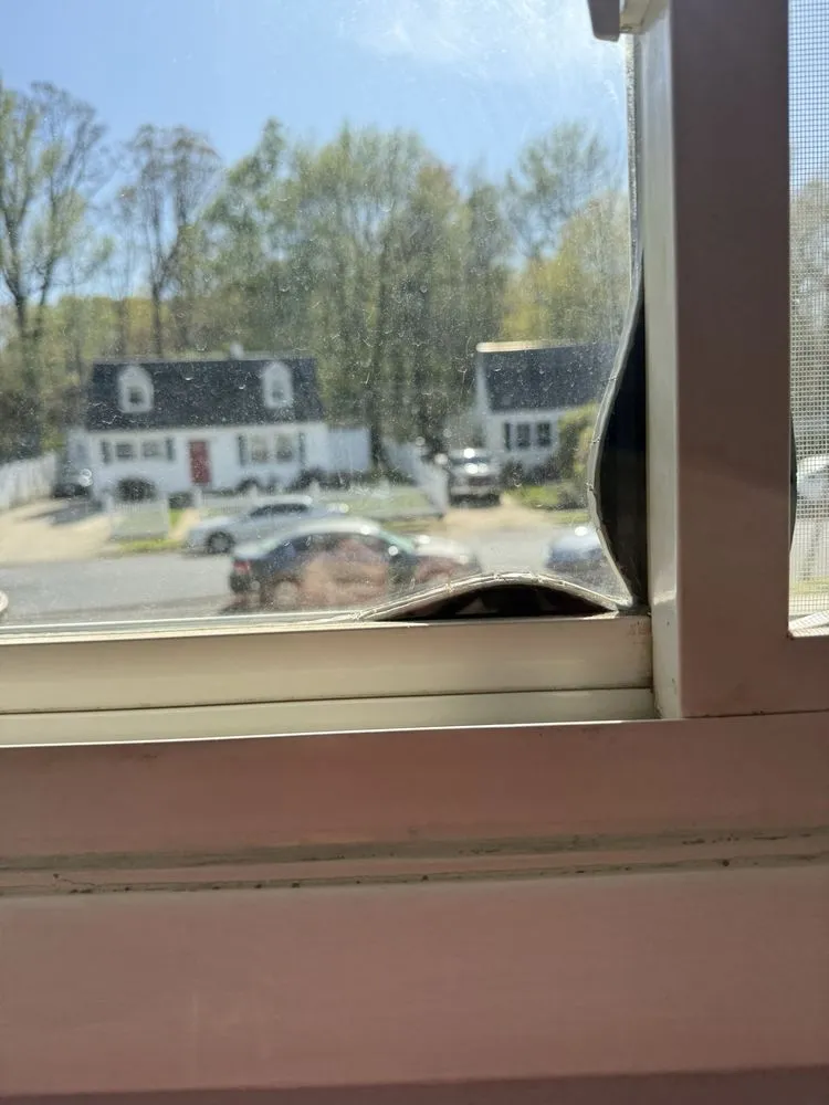 Slide of Thompson Creek Window