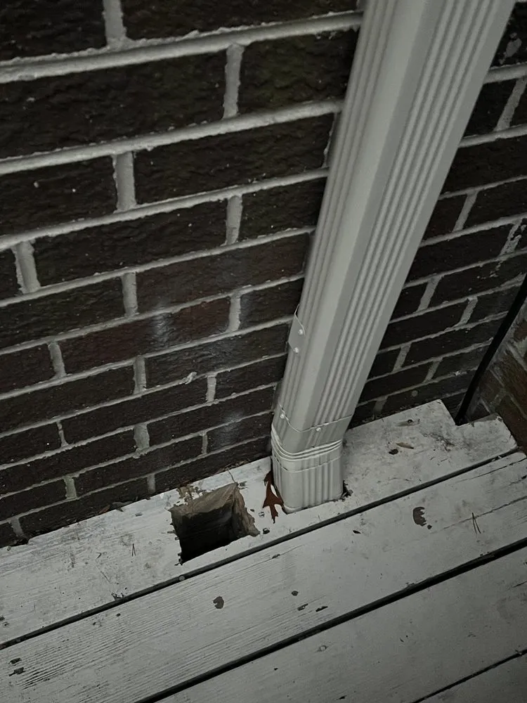 Slide of Thompson Creek Window