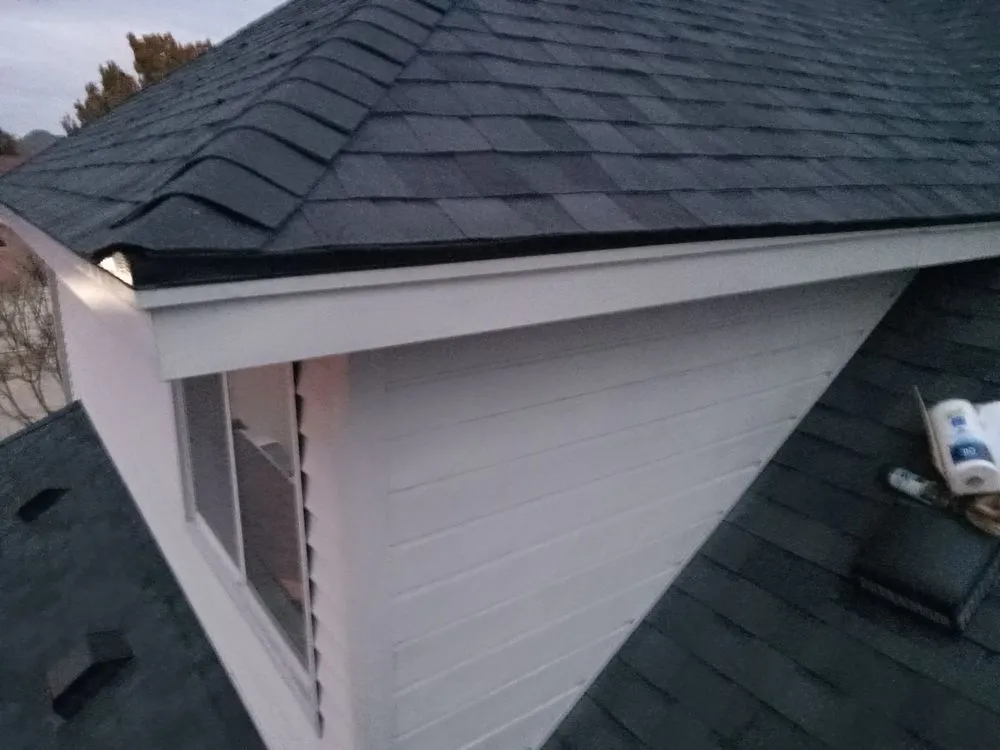 Slide of Thompson Professional Roofing & Construction