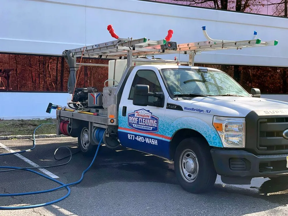 Slide of Thompson Roof Cleaning & Power Washing