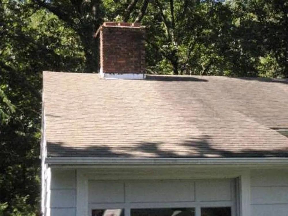 Slide of Thompson Roof Cleaning & Power Washing