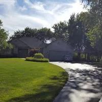 Slide of Thompson Roofing