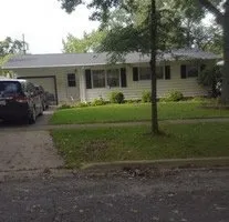 Slide of Thompson Roofing