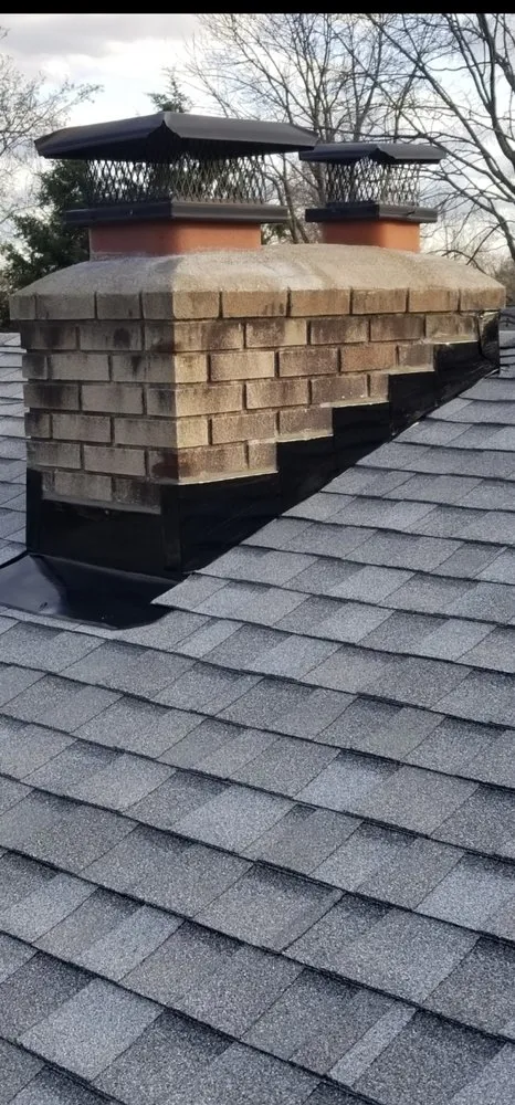 Slide of Thompson Roofing