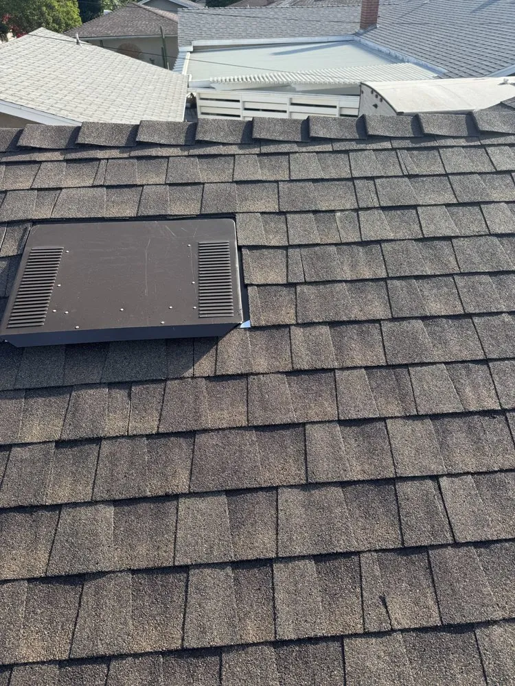 Slide of Thompson Roofing