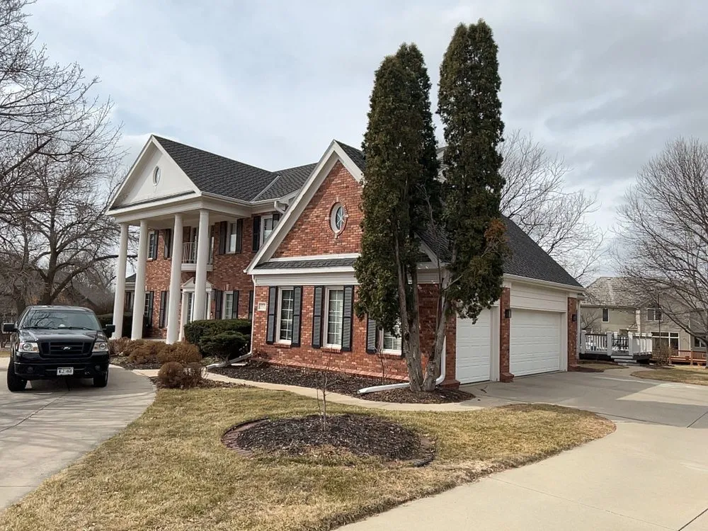 Slide of Thompson's Home Improvement