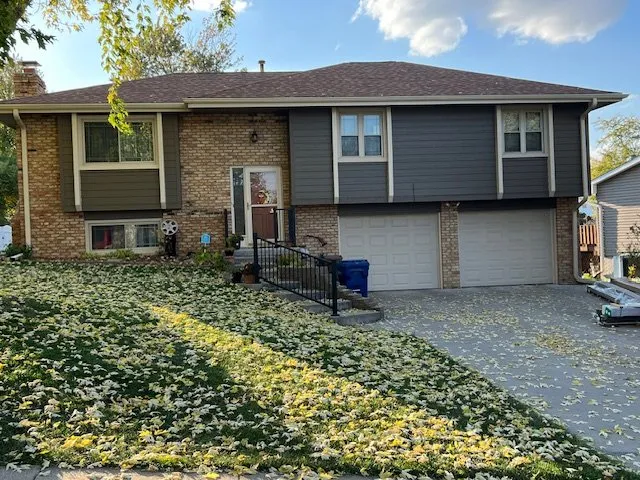 Slide of Thompson's Home Improvement