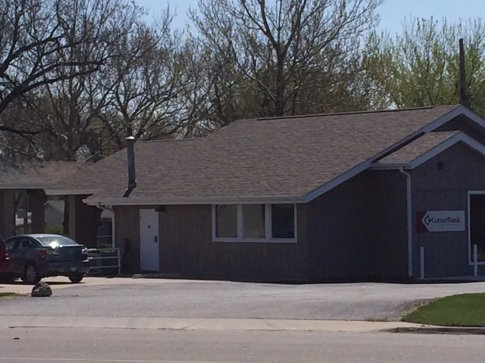 Slide of Thomson Construction & Roofing