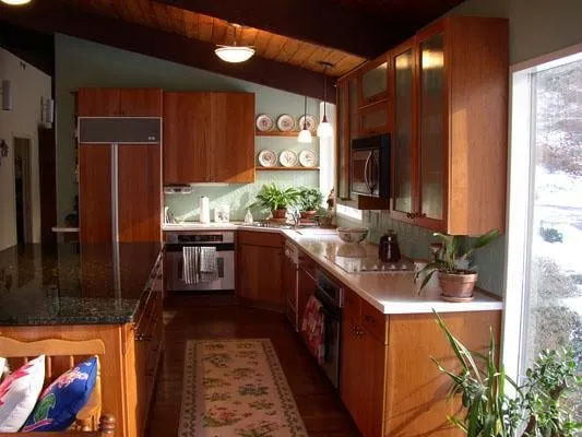 Slide of Thomson Remodeling Company