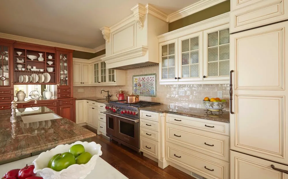 Slide of Thomson Remodeling Company