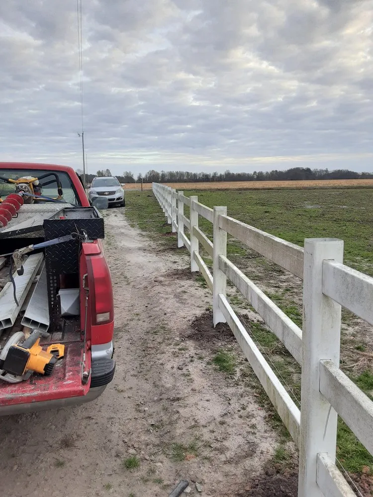Slide of Thorne Wood Working And Fence