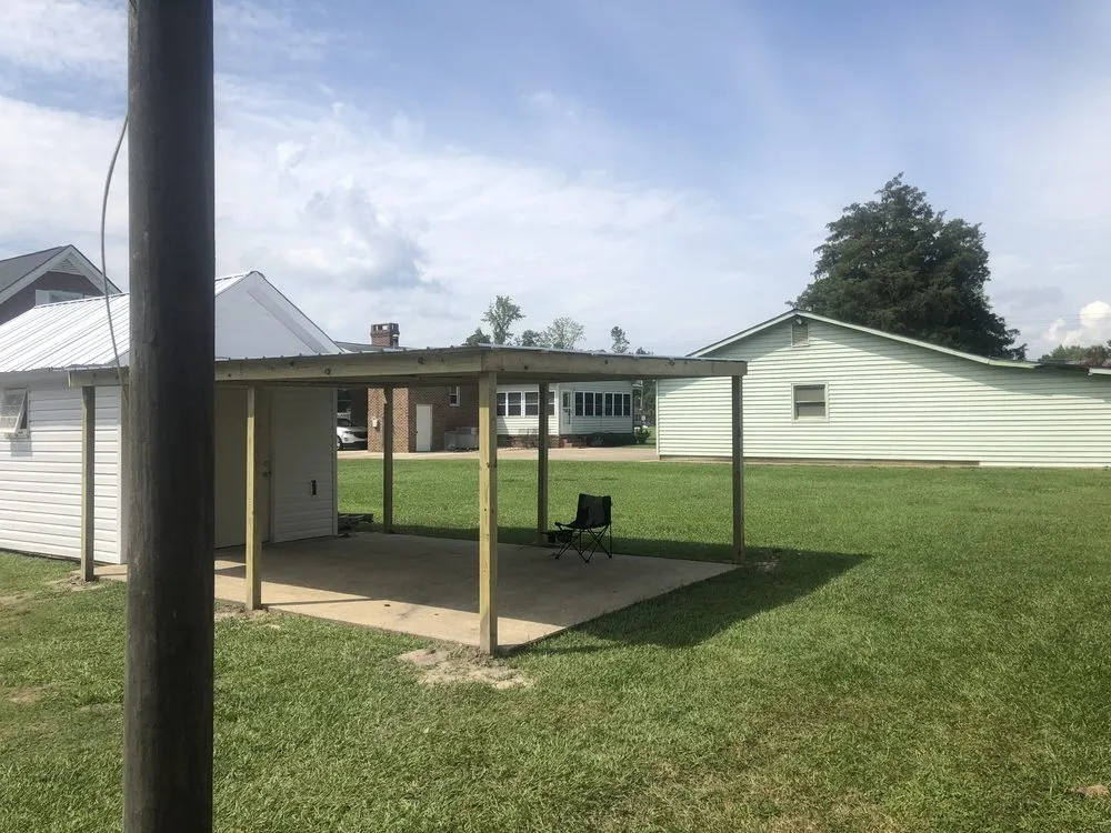 Slide of Thorne Wood Working And Fence
