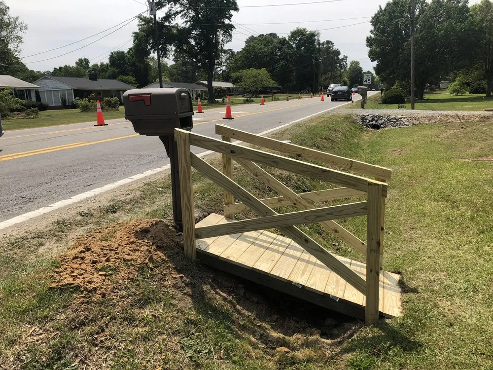 Slide of Thorne Wood Working And Fence