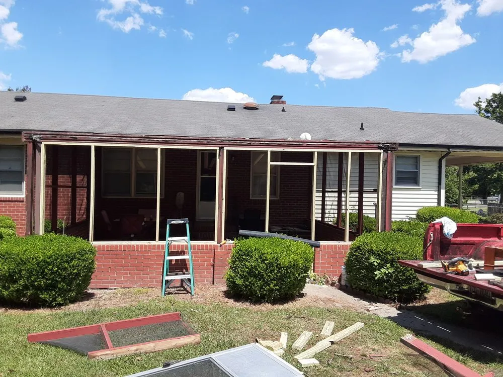 Slide of Thorne Wood Working And Fence