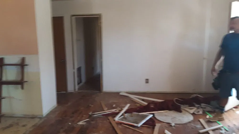 Slide of Thorntons Construction