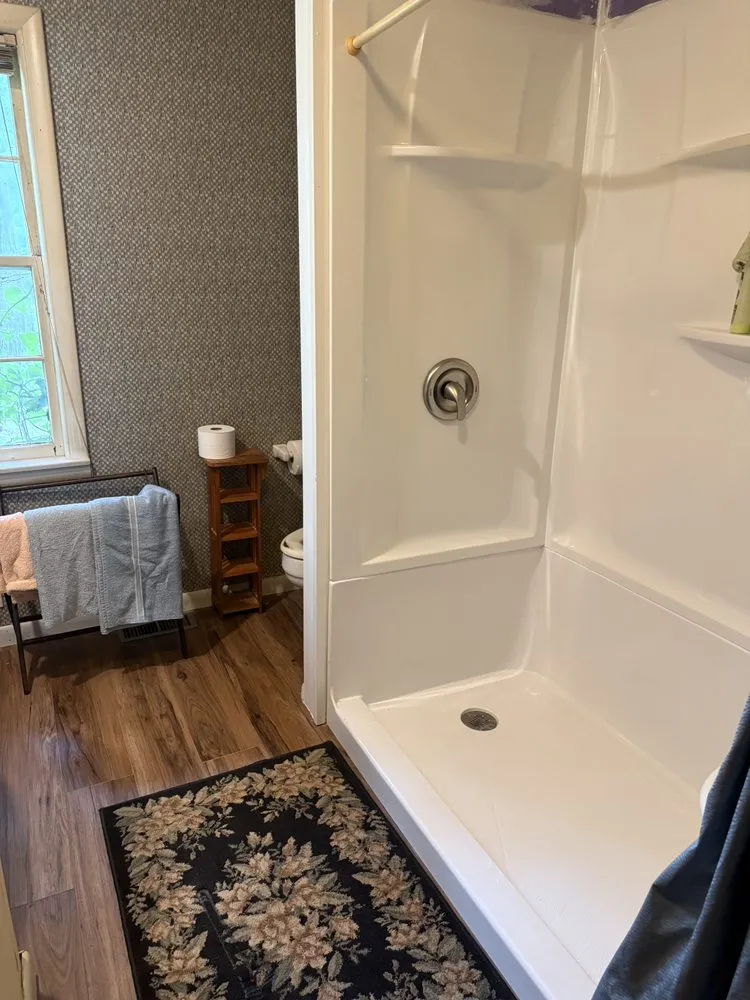 Slide of Thrasher Home Solutions