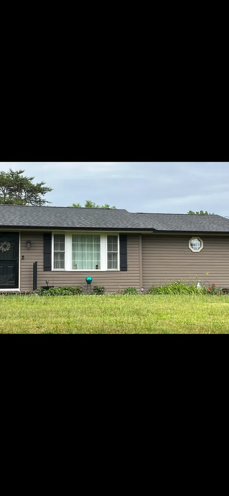 Slide of Threadgill Professional Roofing