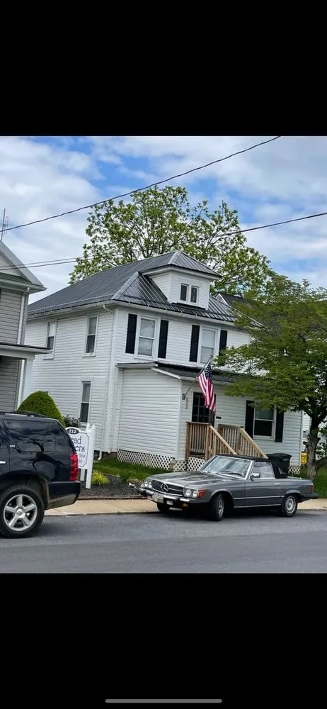 Slide of Threadgill Professional Roofing