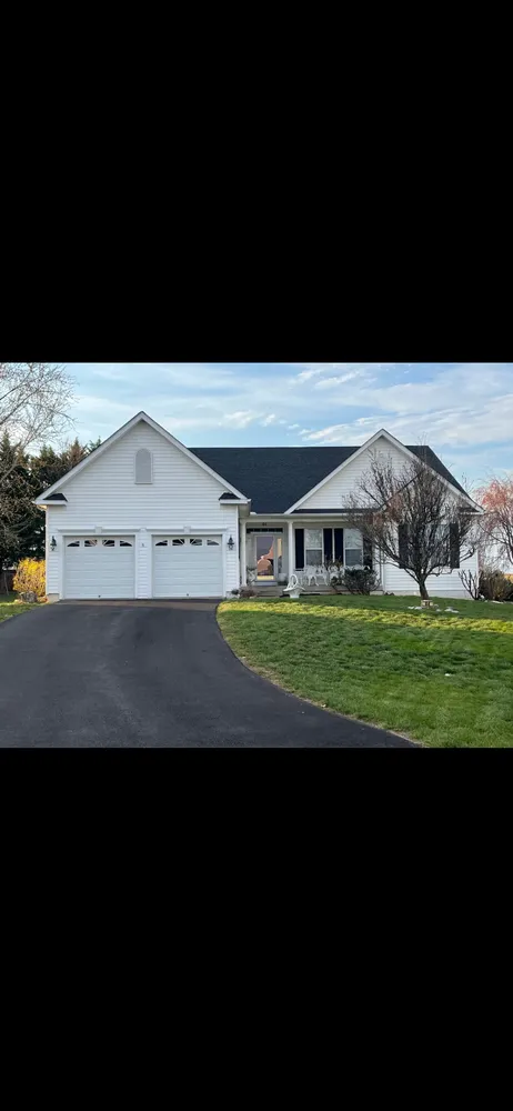 Slide of Threadgill Professional Roofing