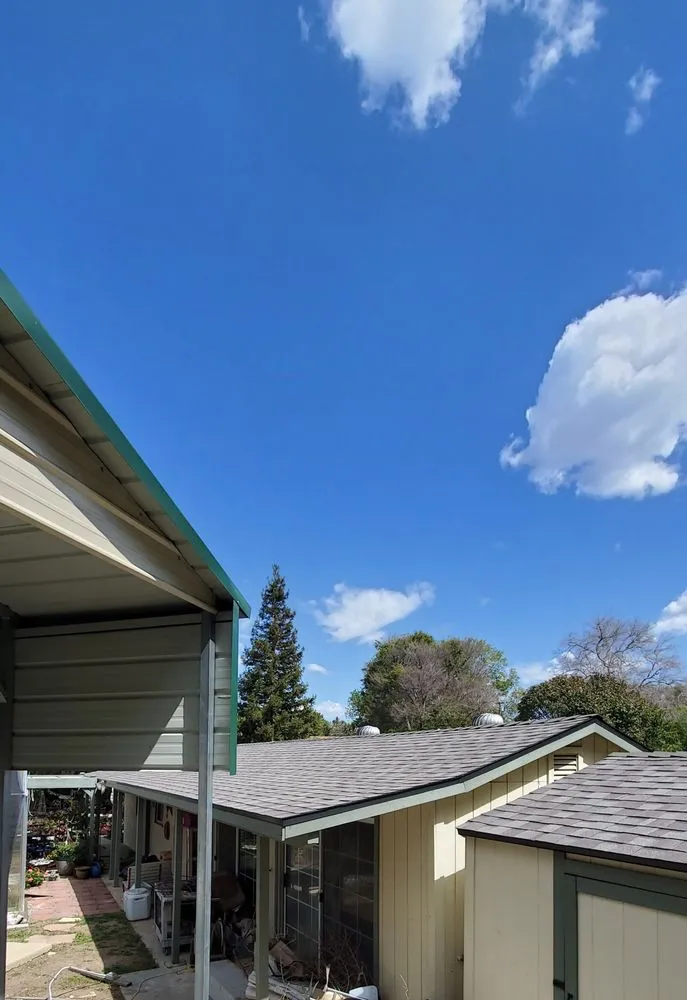 Slide of Three Clovers Roofing