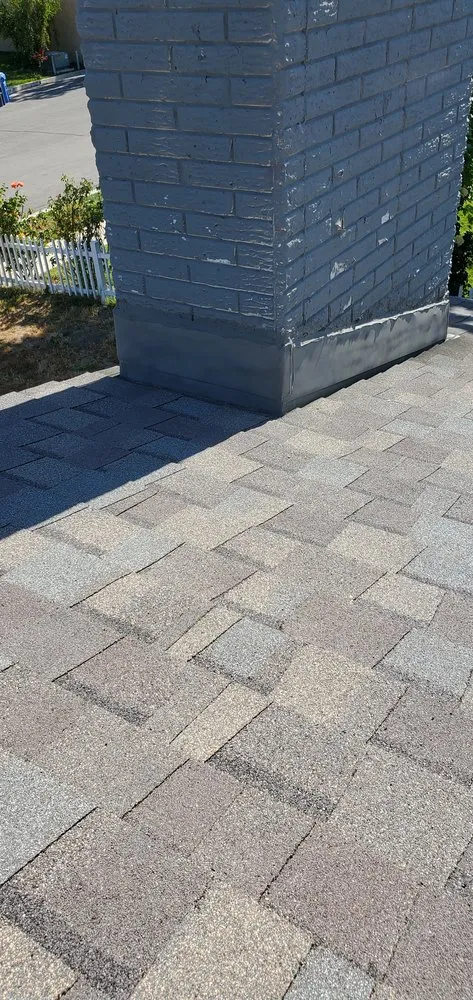 Slide of Three Clovers Roofing