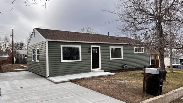 Three Pines Roofing Logo