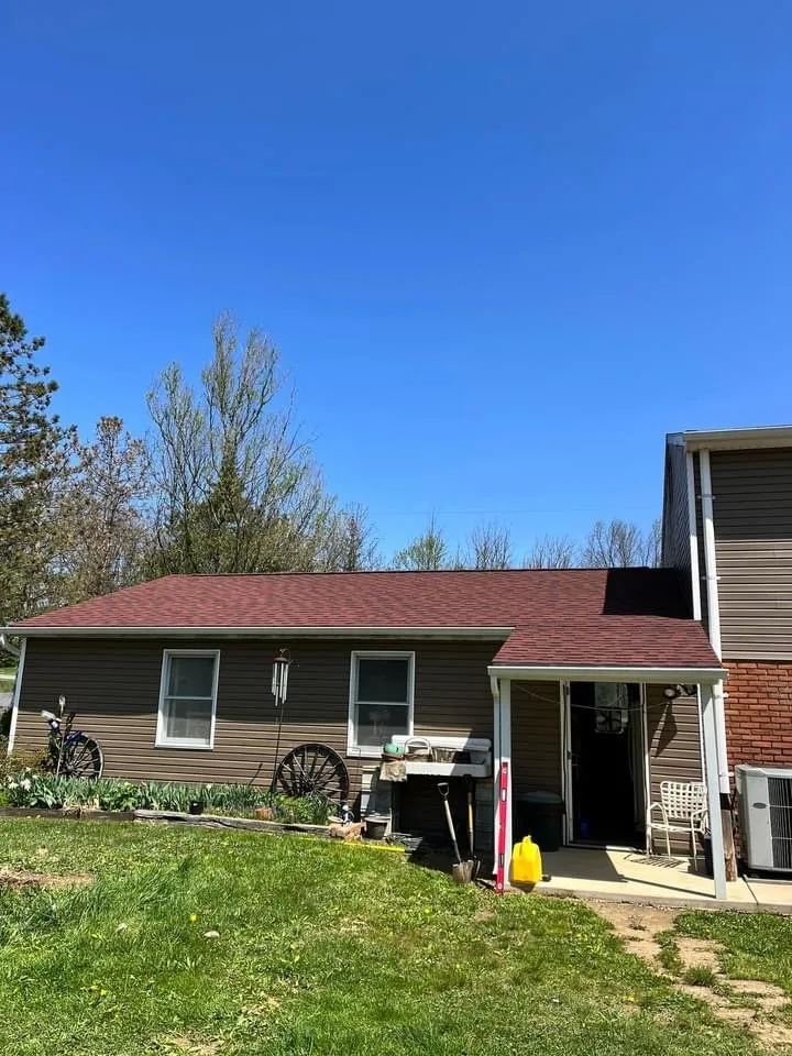 Slide of Three Ridges Roofing