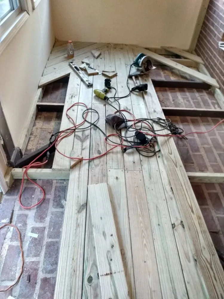 Local shingle roofing service experts serving Rex, GA - Three Star Reno DBA