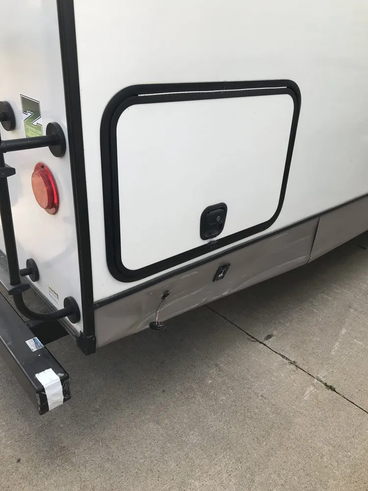 Slide of Threeguys Rv Repair