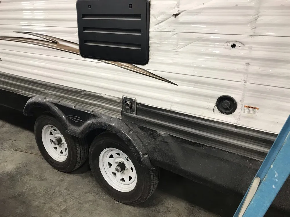 Slide of Threeguys Rv Repair