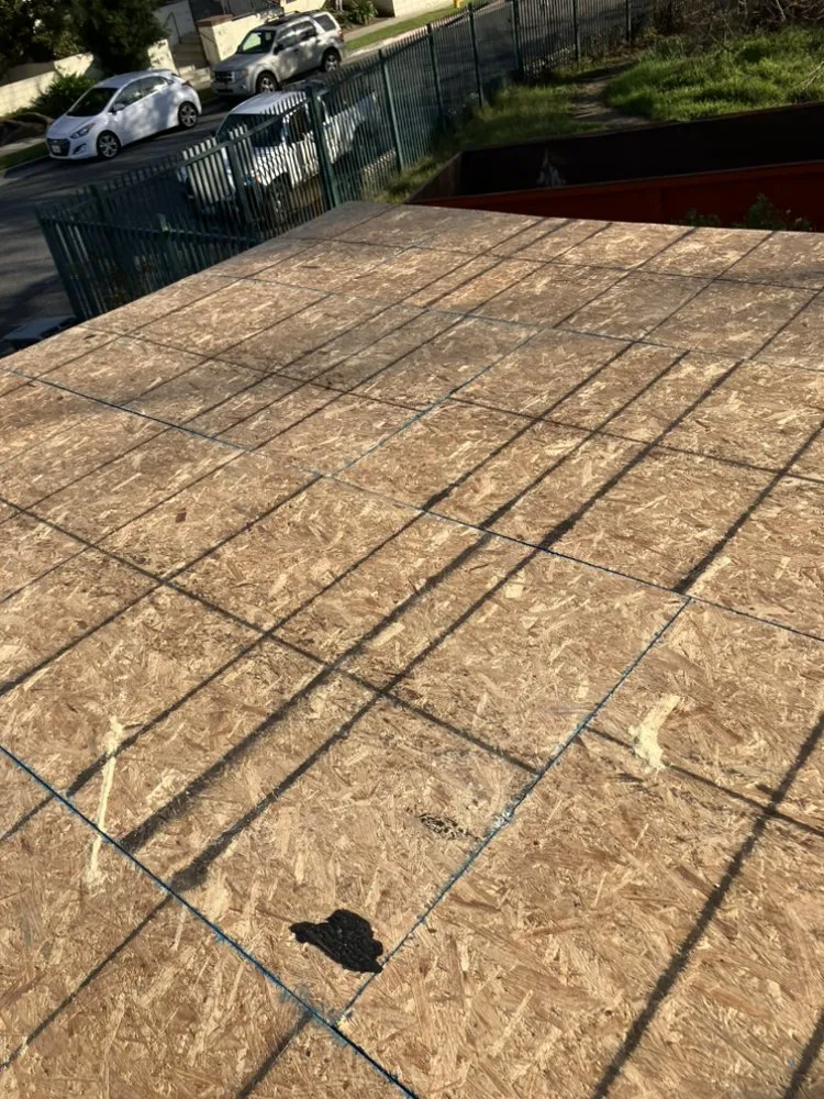 Slide of Thrive Roofing