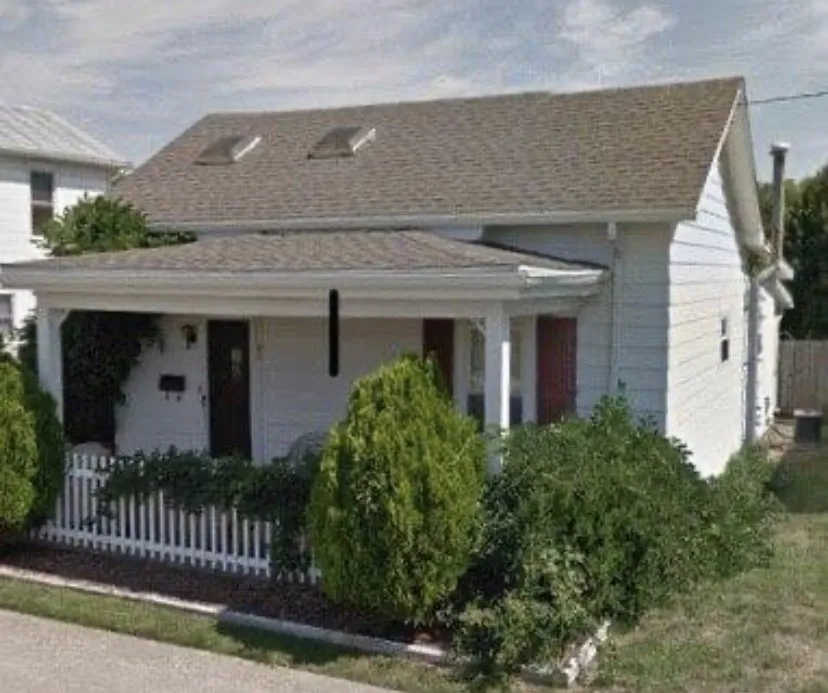 Slide of Thrush & Son of Lebanon