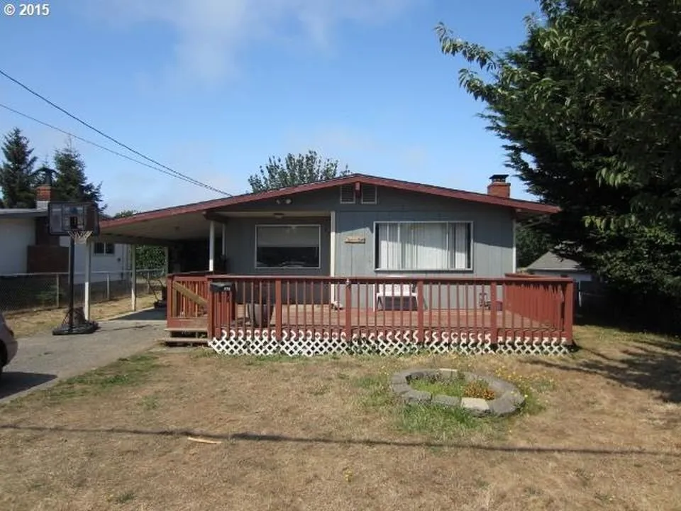 Slide of Thunderbolt Construction