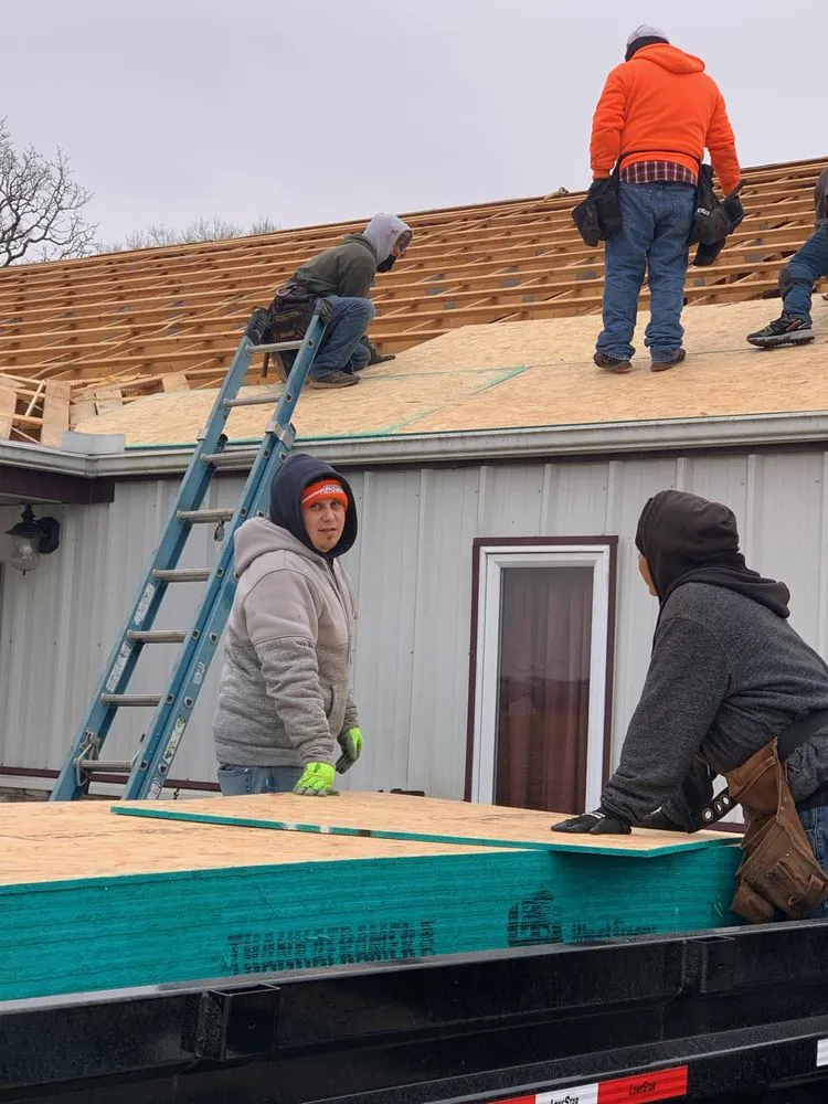 Slide of Thunderbolt Ventures