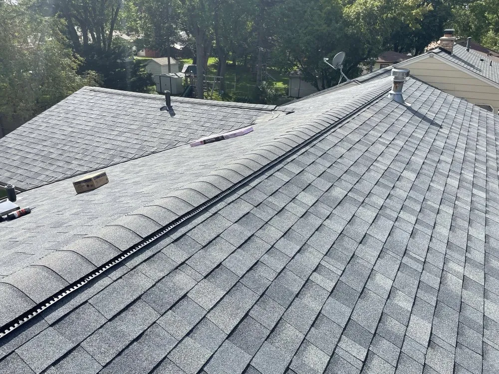 Slide of Thunderstruck Exteriors