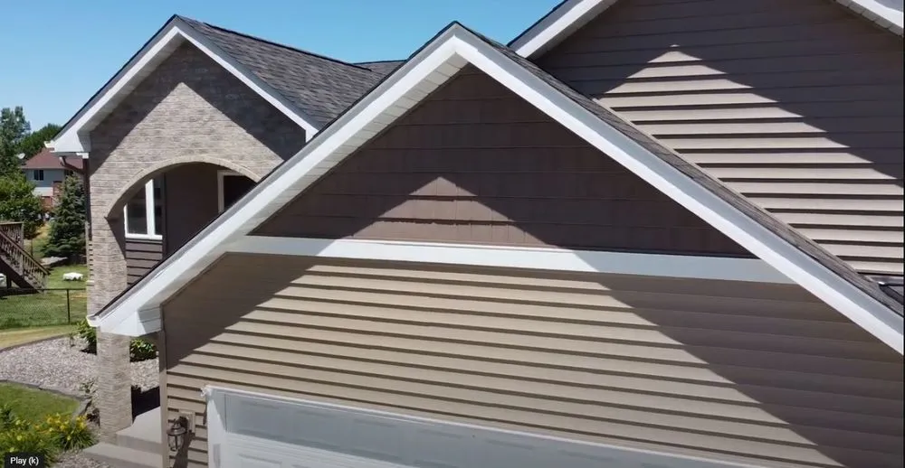 Slide of Thunderstruck Exteriors