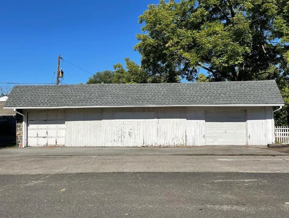 Slide of Thunderstruck Roofing & Restoration