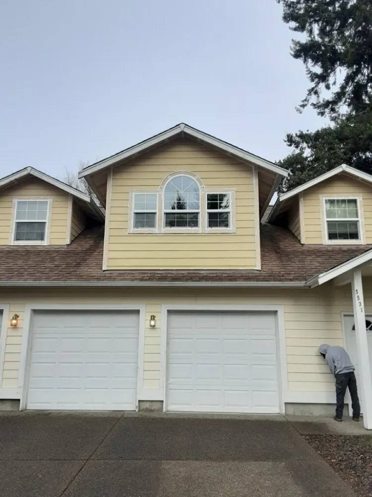 Slide of Thurston Roofing & Construction