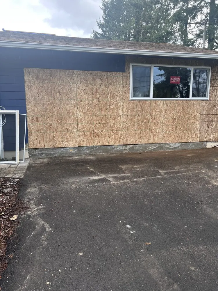 Slide of Tiger Eye Constructions