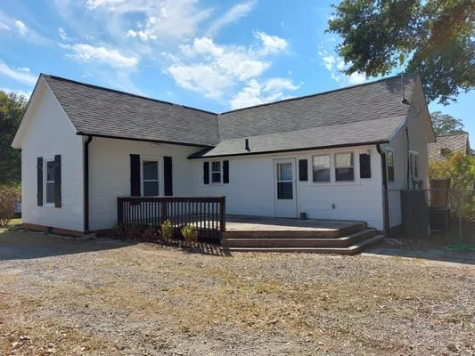 Tiger Upstate Roofing Logo