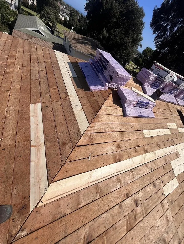 Slide of Tile Point Roofing & Construction